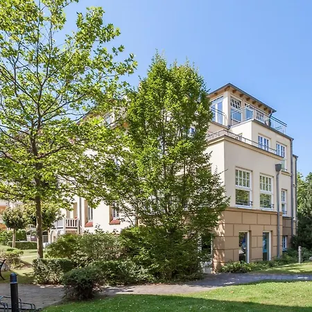 Apartment La 11 *