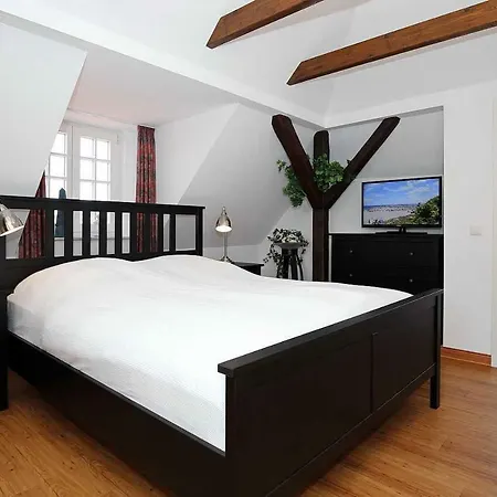 Apartment La 11 Kuehlungsborn